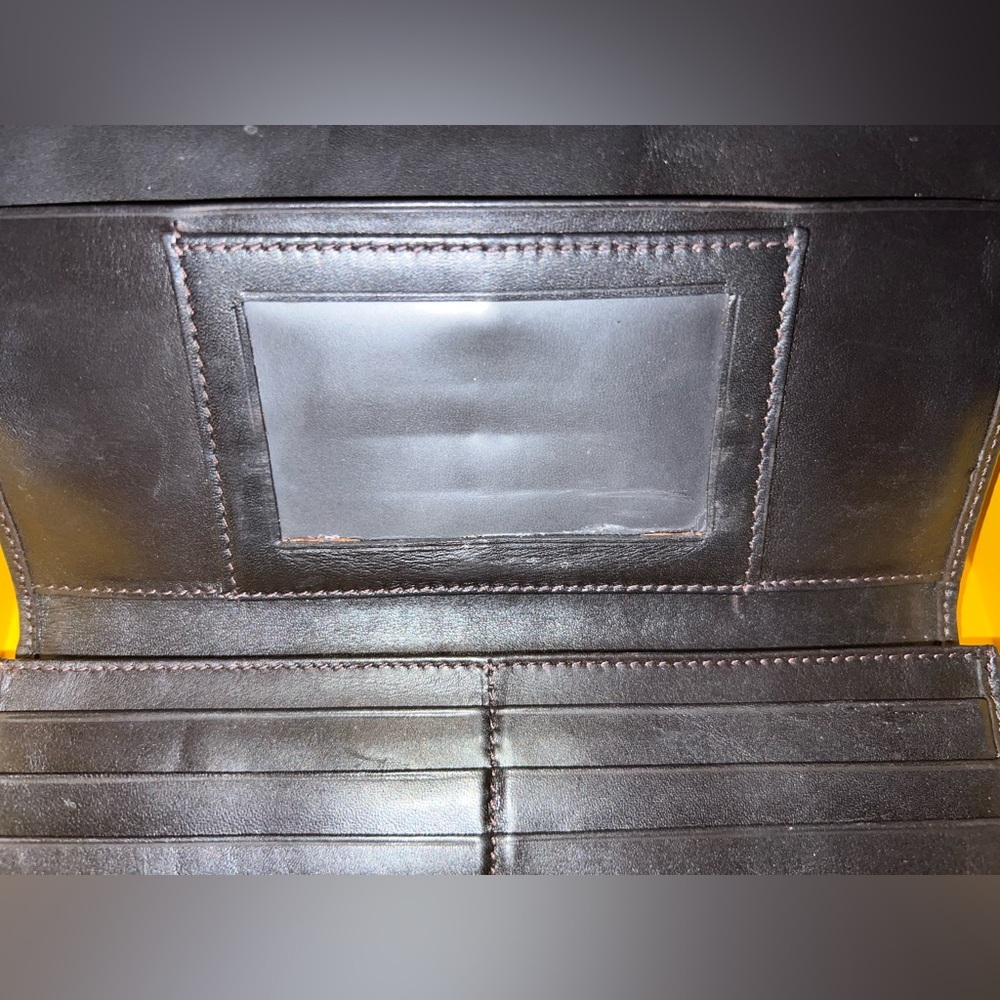 EUC Fendi Long Wallet with box and dust bag! - Picture 8 of 12